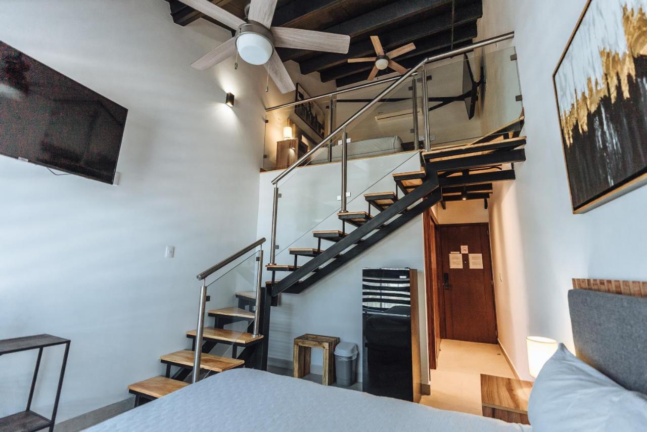 Loft Hotel Malecon Vallarta Puerto Vallarta Exterior photo